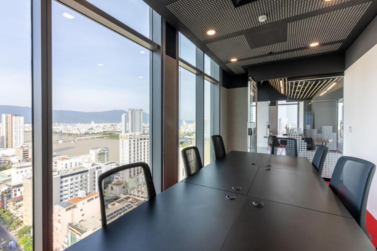 Wink Hotel Danang Centre - 24Hrs Lifestyle Stay Экстерьер фото